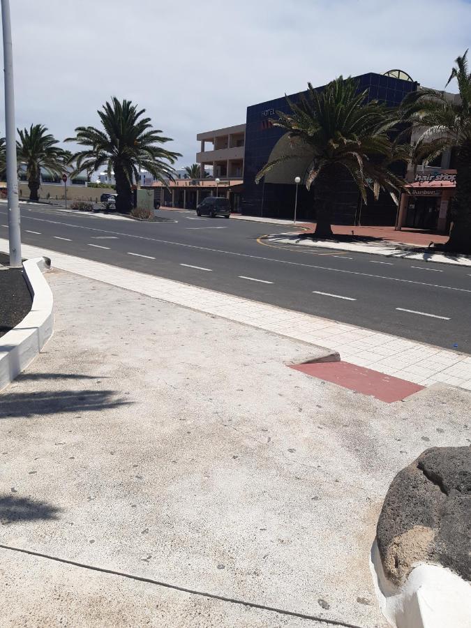 El Gueco Holiday Apartment Costa Teguise Buitenkant foto