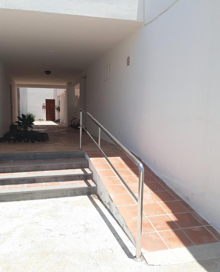 El Gueco Holiday Apartment Costa Teguise Buitenkant foto